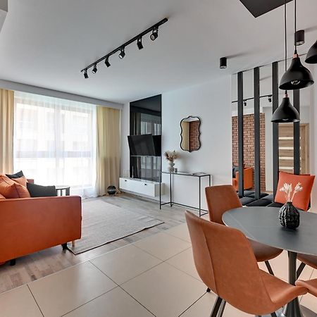 Aura - Riverside & Parking By Downtown Apartments 格但斯克 外观 照片