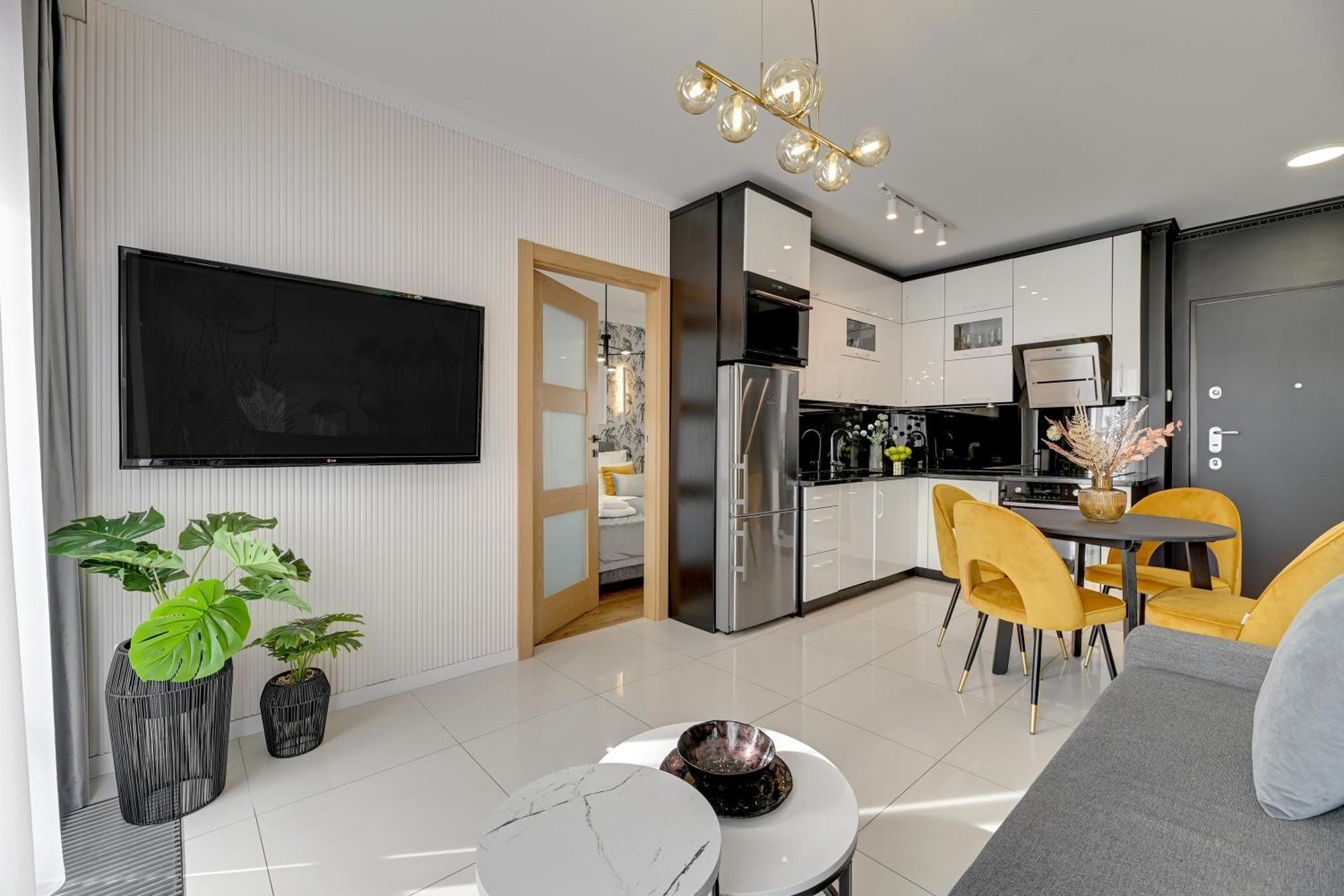 Aura - Riverside & Parking By Downtown Apartments 格但斯克 外观 照片
